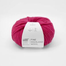 GABO WOOL Fine Highland Wool - Magenta (2230)